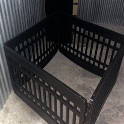 Playpen / Gate