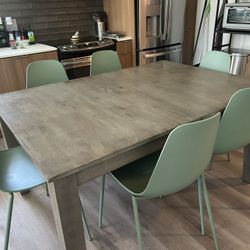 Article Chairs With Table