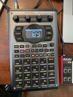 Roland Sp404 MK2