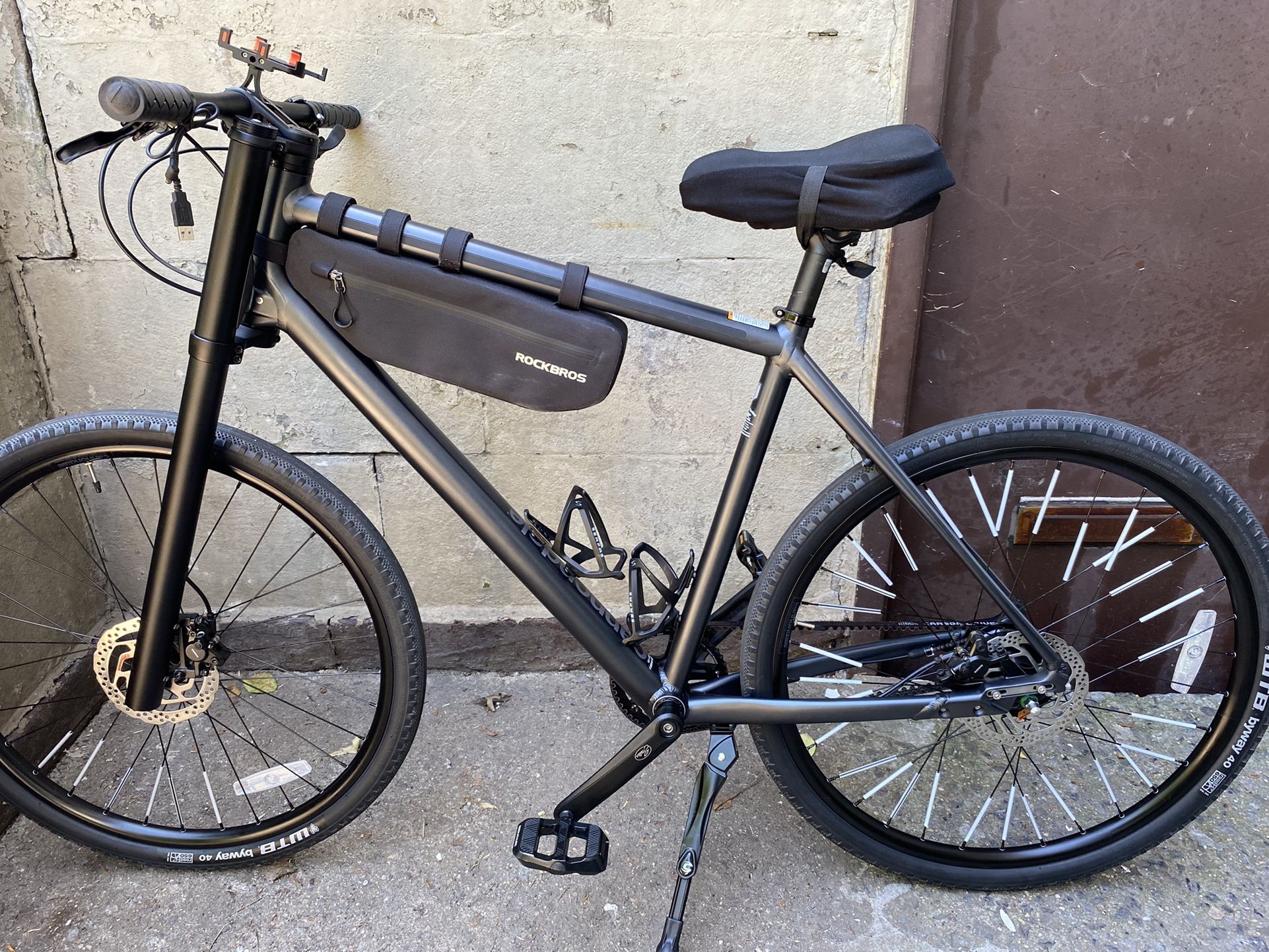 Brand New Cannondale Lefty Bad boy Black Size Large