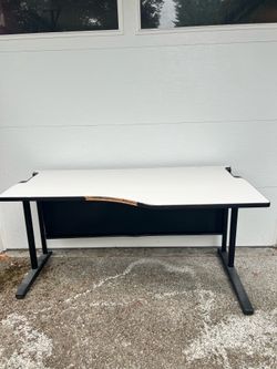 Free Office Desk