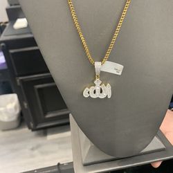 VVS CHAIN AND PENDANT