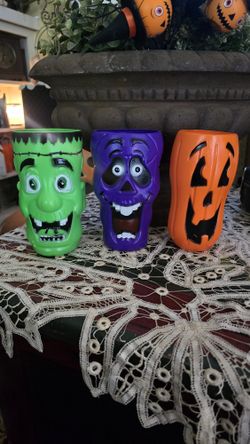 Vintage Halloween Blowmold Cups Set Of 3 Vintage Inspired