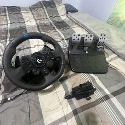 Logitech G920 Trueforce Racing Wheel for PlayStation and PC