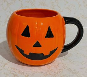 TAG JACK O LANTERN FACE PUMPKIN COFFEE MUG CUP HALLOWEEN KITSCHY HOME DECOR CUTE