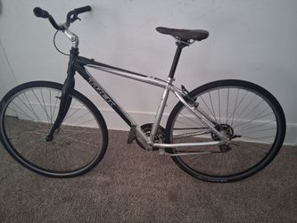 Trek 7000 lightweight aluminum size M