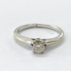 14K White Gold GIA Diamond Ring 