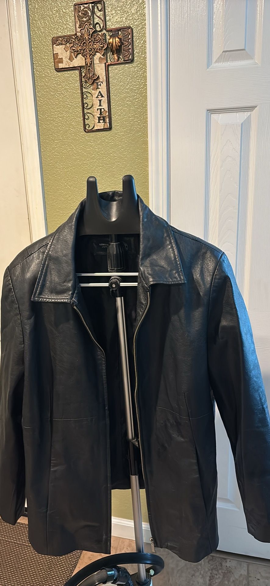 Men’s Leather Jacket 