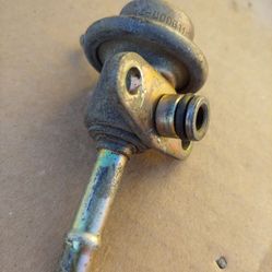 Nissan 240sx KA Fuel Pressure Regulator