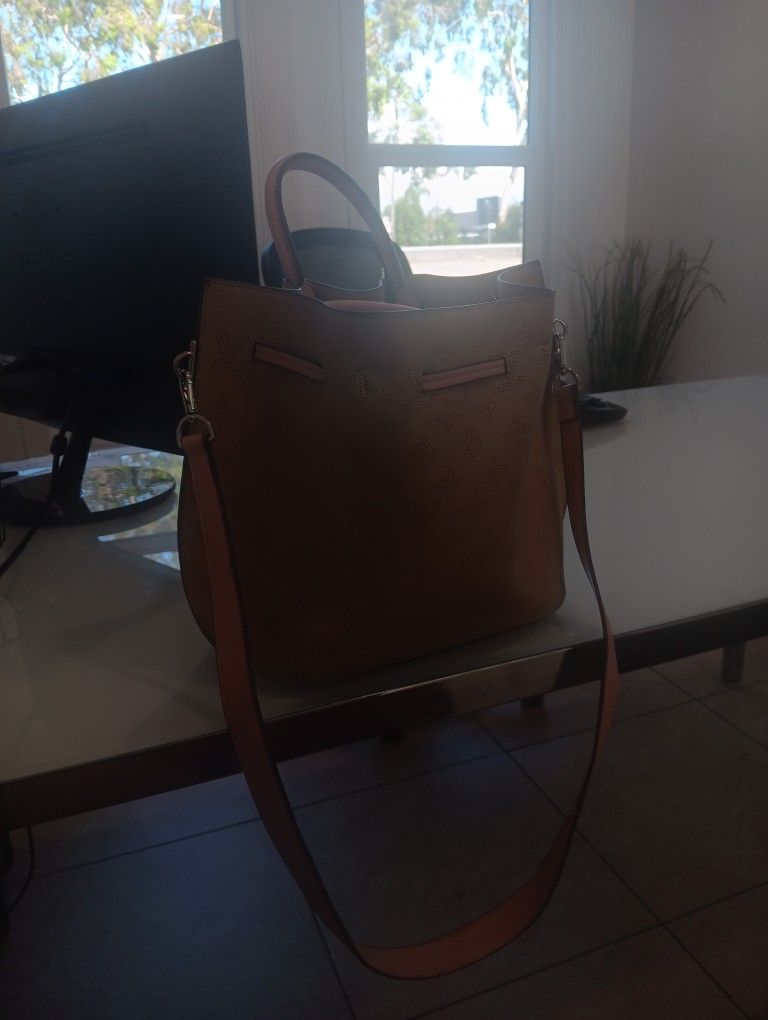 Louis Vuitton Purse