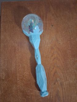 Disney Frozen 2 Sisters Snow Scepter