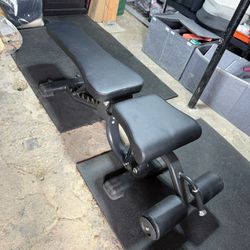 Heavy duty adjustable bench