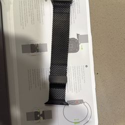 Apple Watch Titanium Milanese Loop Large