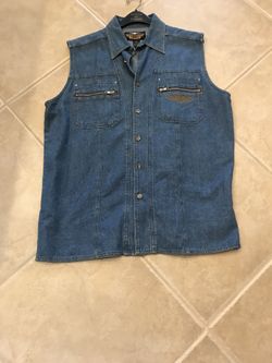 Harley Davidson men’s denim sleeveless shirt in size XL