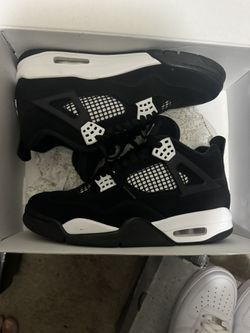 Both A 9.5 Cash Or Trades