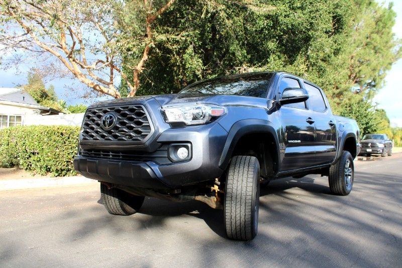2020 Toyota Tacoma for Sale in Los Angeles, CA - OfferUp