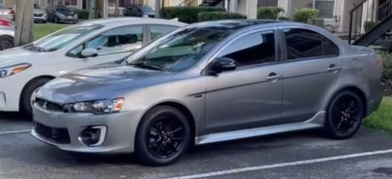 2017 Mitsubishi lancer LE original Rims