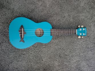 Blue Shark Makala Ukulele — Like New — with Gig Bag — $45