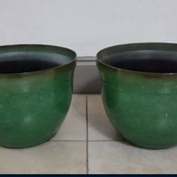 *** NEW LOW PRICE *** PAIR of 12" (Diameter) Green Resin Planters @ Lasting Creations