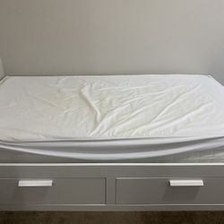 IKEA Twin/king Bed