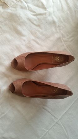 Vince Camuto size 6