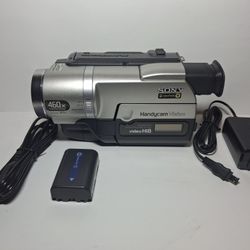 Sony Handycam Hi8 8mm Camcorder 