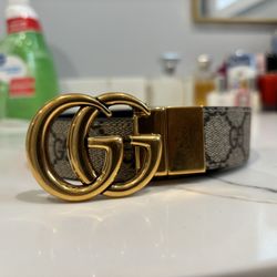 Women Gucci Belt 