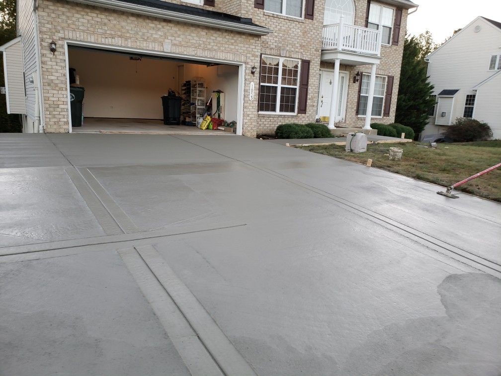 All concrete Work driveway sidewall patios for cocrete