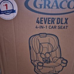 New GRACO Car Seat