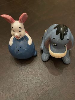 Winnie the Pooh Salt/pepper shaker
