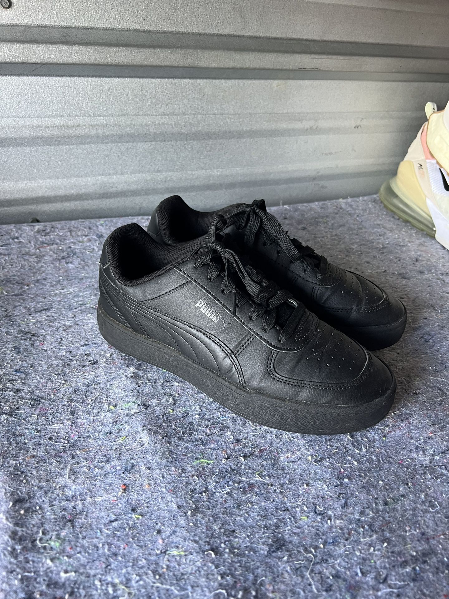 Puma Caven Sneaker Women Size 6