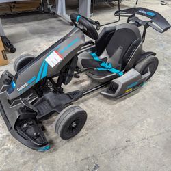 Segway - Go Kart Pro 2 w/15.5 mi Max Operating Range & 26.7 mph Max Speed - Gray
Speaker included