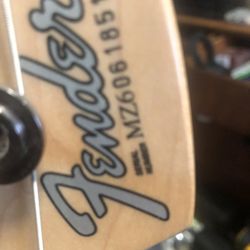 Fender Jazz Bass With Hard shell Case 