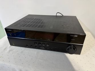Yamaha RX-V667 7.2 Channel Natural Sound AV Receiver HDMI Home Theater Black