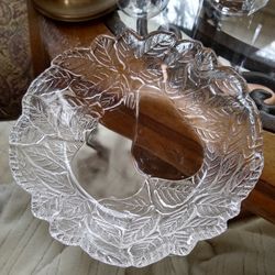 Fruit Dish + 2 FREE Gifts