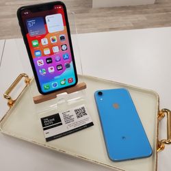 Apple iPhone XR (Unlocked) - Pre Owned 
