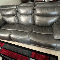  Full Grey Italian Leather Couch and Loveseat Set