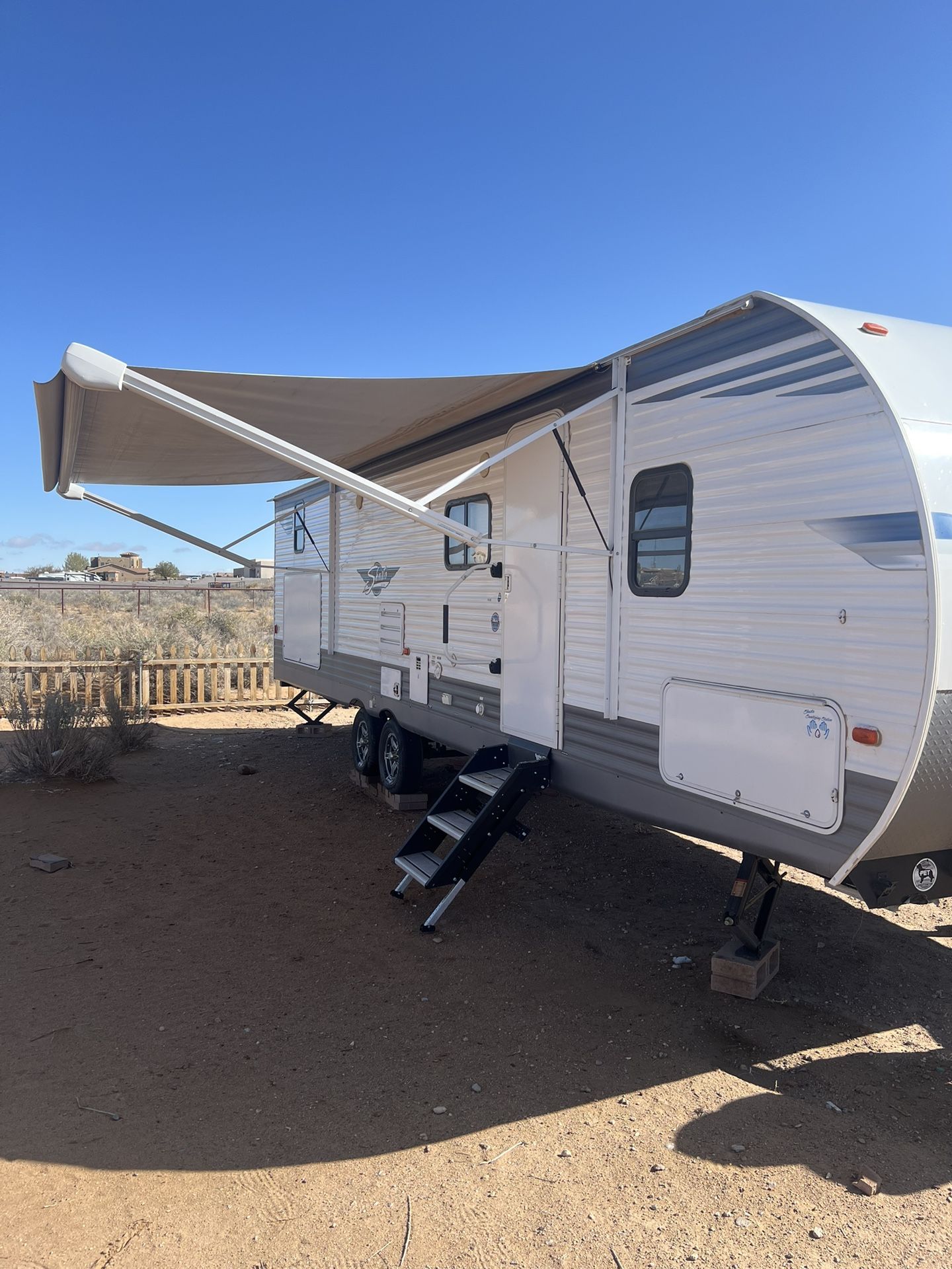 RV 2021 Shasta By Forster River