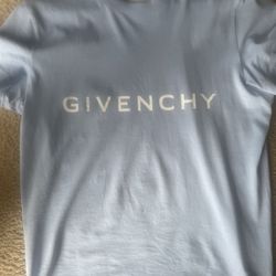 Givenchy T-shirt  