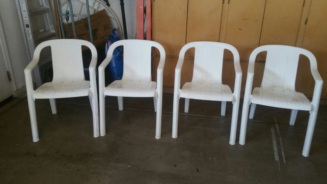 4 outdoor patio chairs
