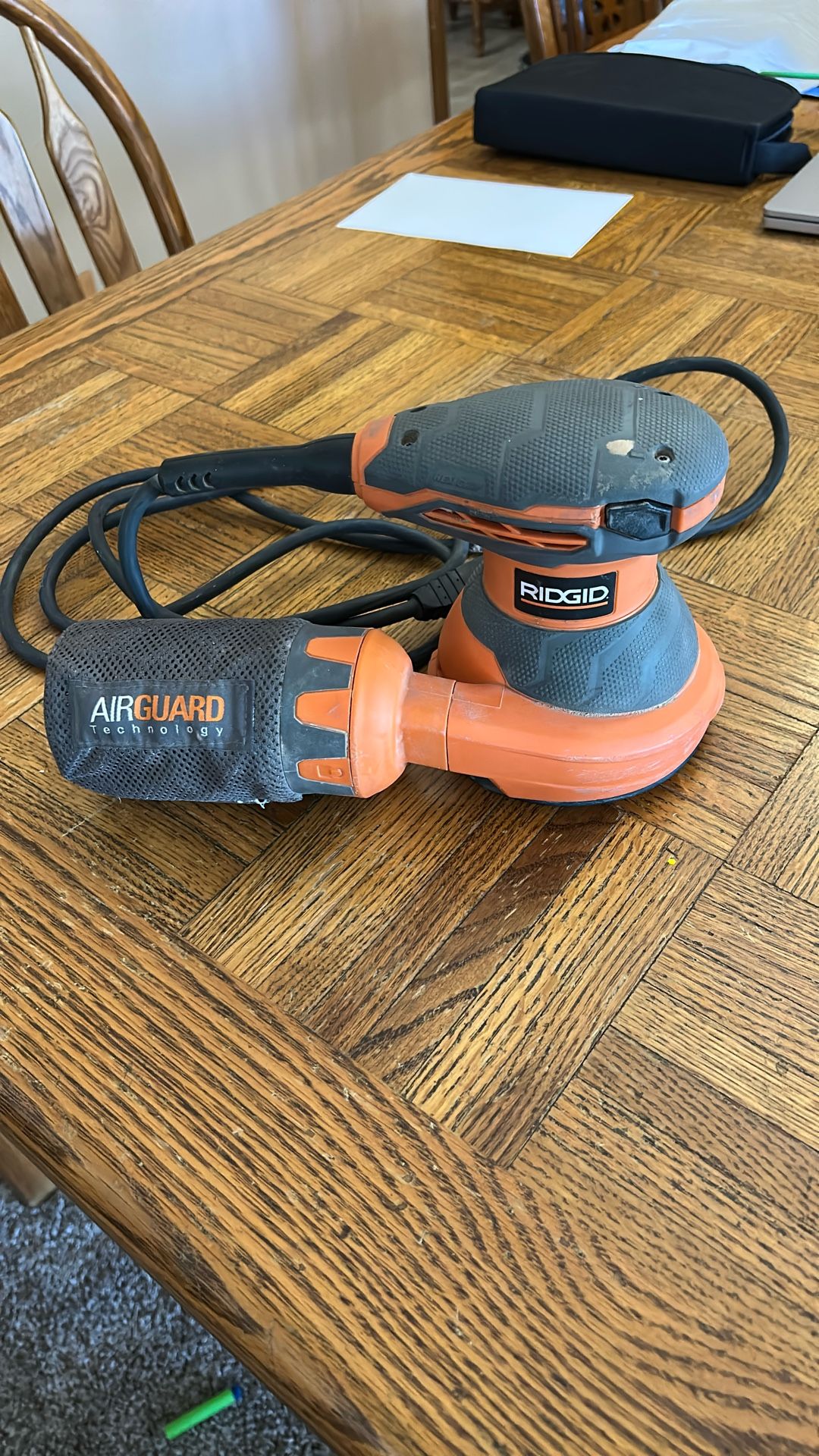 RIDGID 5-inch Random Orbital Sander, model R26011