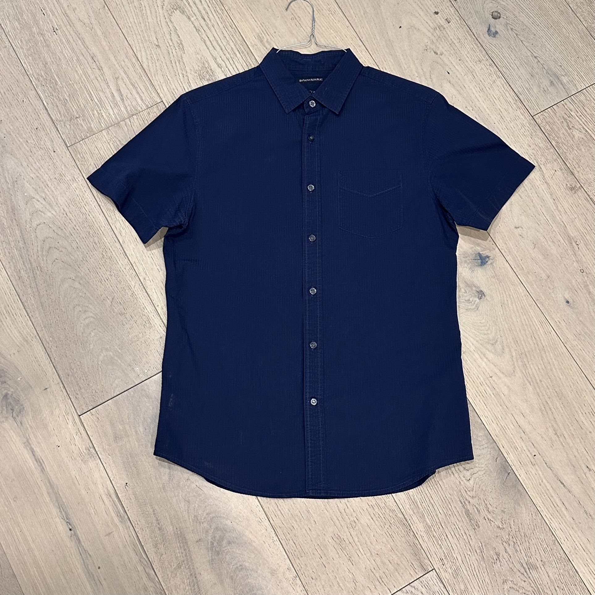 Banana Republic Button Down Shirt