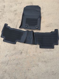 OEM Toyota 4Runner All-Weather Floor Mats – 3 Pieces