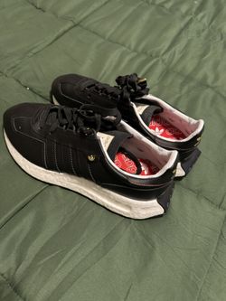 Adidas Retropy Women’s Size 10