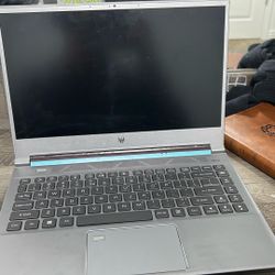 Acer Predator Triton 300 SE - 14" Intel i7-11375H 3.3GHz 16GB Ram 512GB SSD W10H