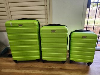 Coolies luggages set good condition