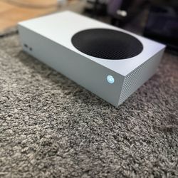 Xbox series s 512gb c922 pro stream webcam pink Xbox controller