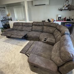 Extra-Large Section 6 Piece Section w/3 Recycling seats