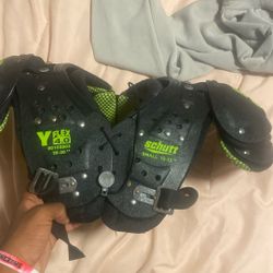 Shoulder Pads