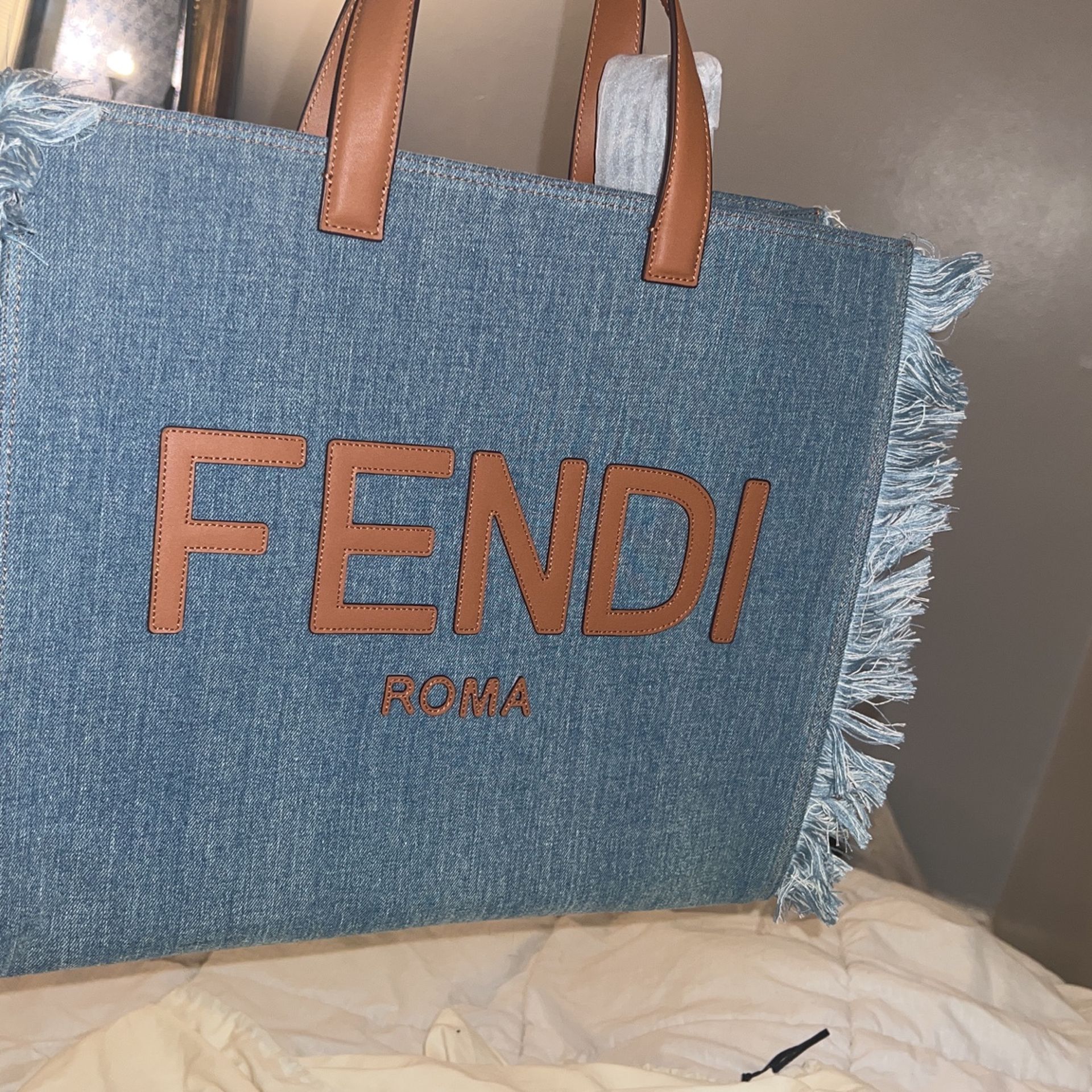 Fendi Black Canvas and Leather Crescent Bag for Sale in Jamaica, NY -  OfferUp